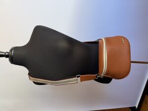 SUTTON CROSSBODY BAG